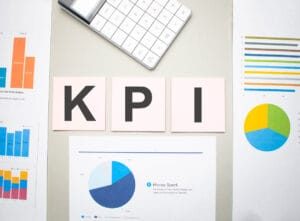 - roi - kpi business - ux/ui